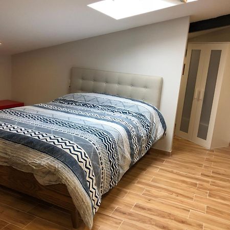 Habitacion Con Cocina Y Bano Bilbao Exteriér fotografie