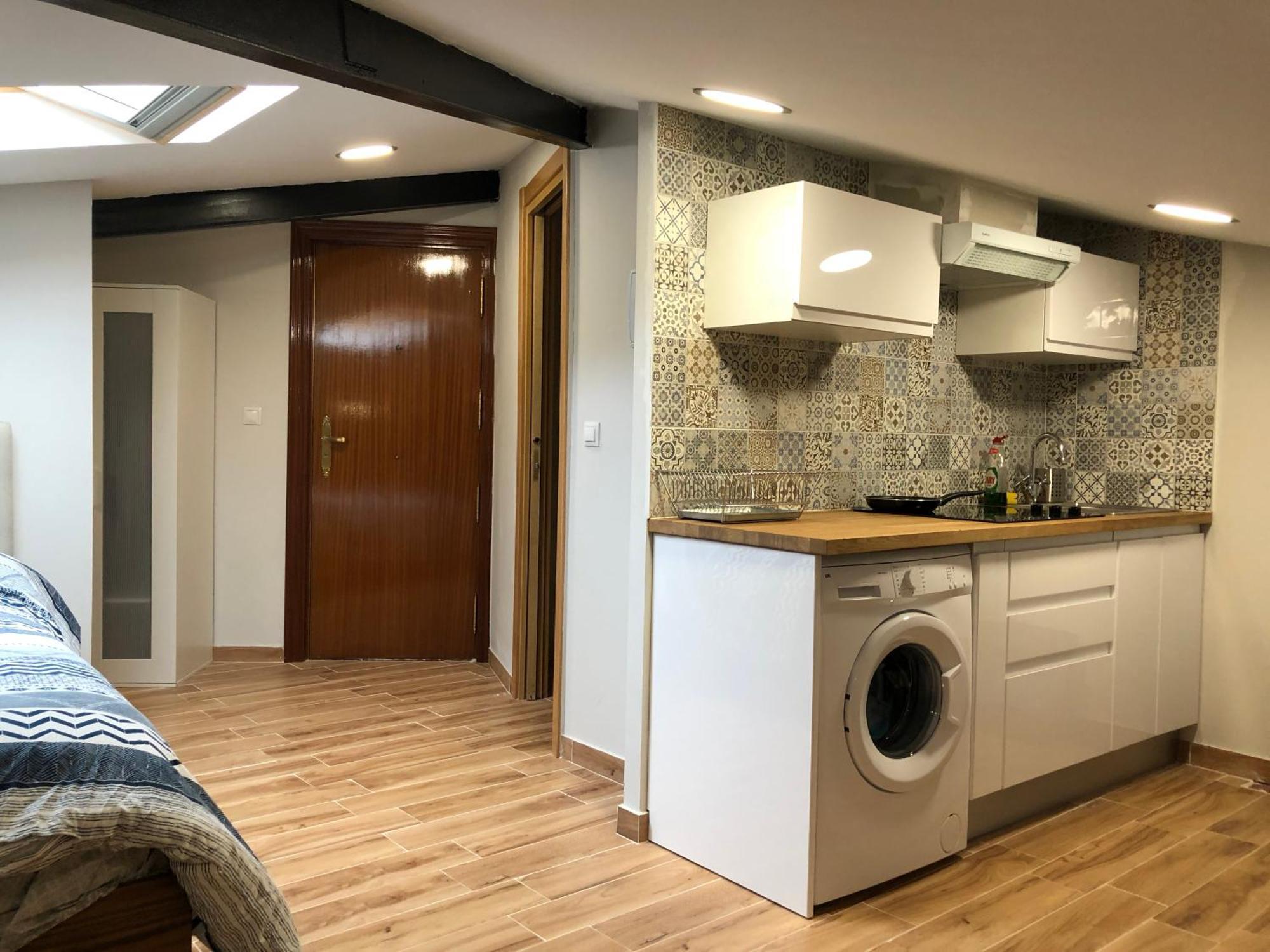 Habitacion Con Cocina Y Bano Bilbao Exteriér fotografie