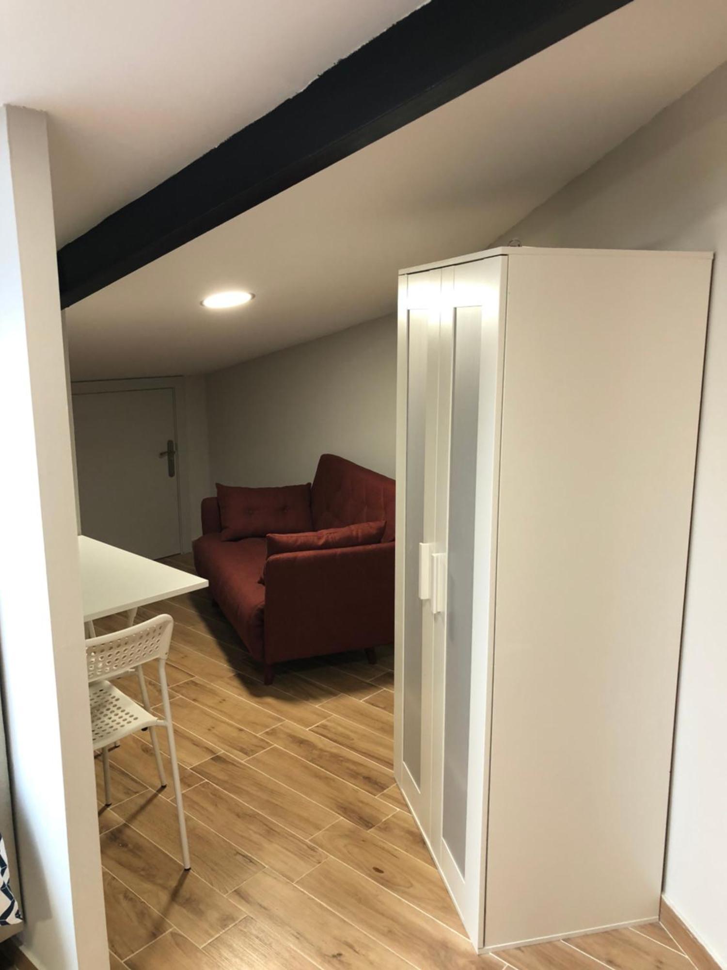 Habitacion Con Cocina Y Bano Bilbao Exteriér fotografie